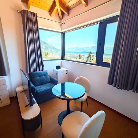 Kodra Smart * Neochori (Lefkada)